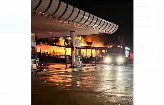 Ciğerci Ahmet Yangınında Yeni Gelişme: Dumandan Etkilenen 7 Kişiye Müdahale Edildi