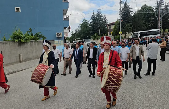 Çocuklar Camide Buluşuyor