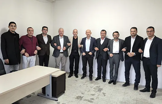 'Hukukçu Başkan, Mahkeme Kararını Uygulasın'