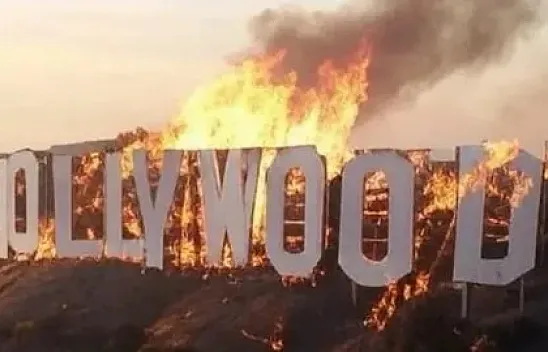 Los Angeles'taki Dev Yangınlar Hollywood'u Vurdu
