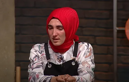 Masterchef'te Bizim Kız Ayşe'yi Kim Ağlattı?