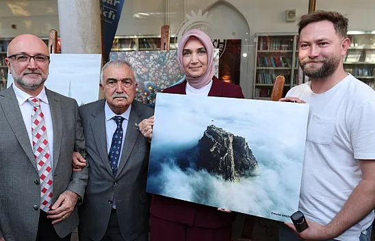 Vali 'Devlet Ana' Unvanının Hakkını Verdi, Belediye Başkanı Gelmedi