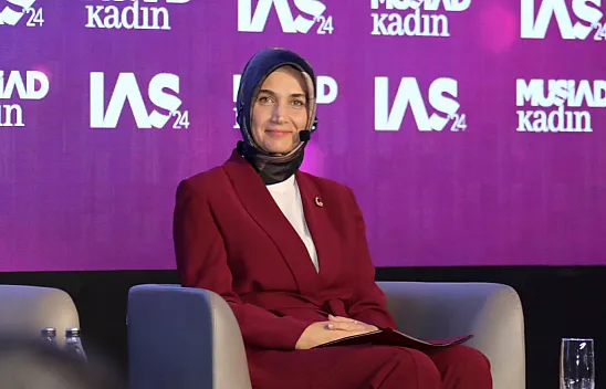 Vali Yiğitbaşı, Kadınların Topluma Sağladığı Katkıları Anlattı