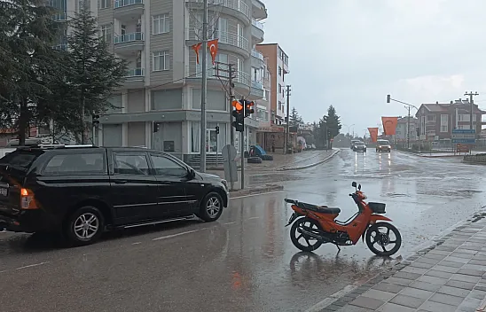 Yağmur Yağışı İlçelerde de Etkili Oldu