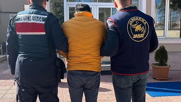 13 Yıl Hapis Cezası İle Aranan Şahıs Yakaladı
