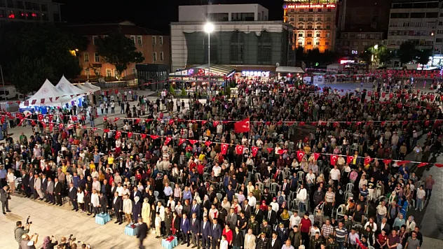 15 Temmuz'da Zafer Meydanı Tek Ses Olacak: Zaferin Adı Türkiye