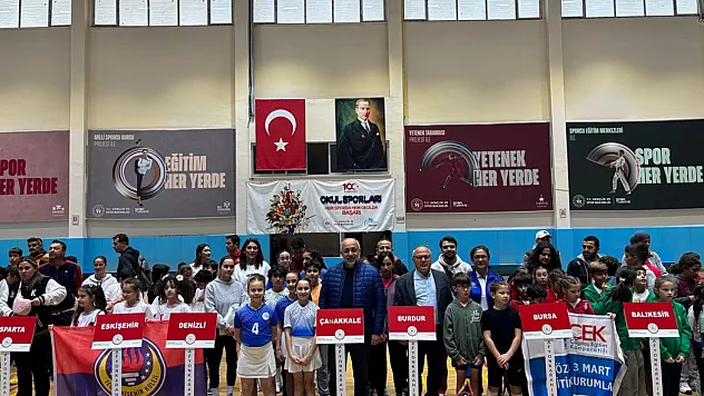 17 İlden 296 Sporcu Afyon'da