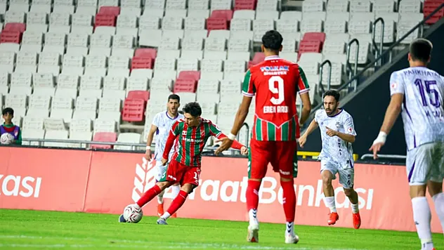 1923 Afyonkarahisarspor Ziraat Türkiye Kupası'nda Karşıyaka'ya 3-1 yenildi