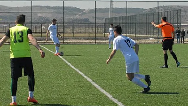 2. Amatör'de gergin maç – Kocatepe Gazetesi