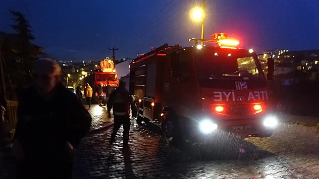 2 Katlı Bir Evde Çıkan Yangın Korkuttu