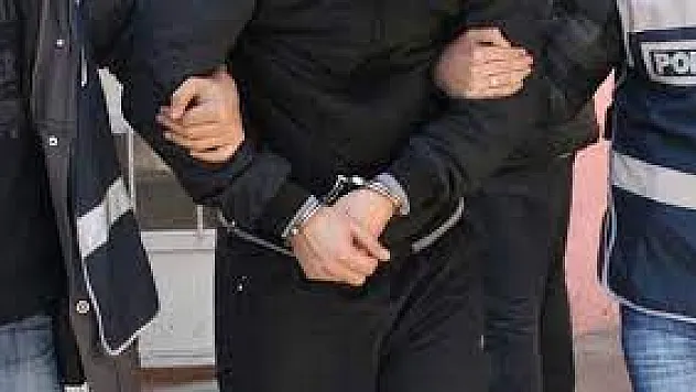 22 yıl 6 ay hapis cezası ile aranan şahsı polis yakaladı