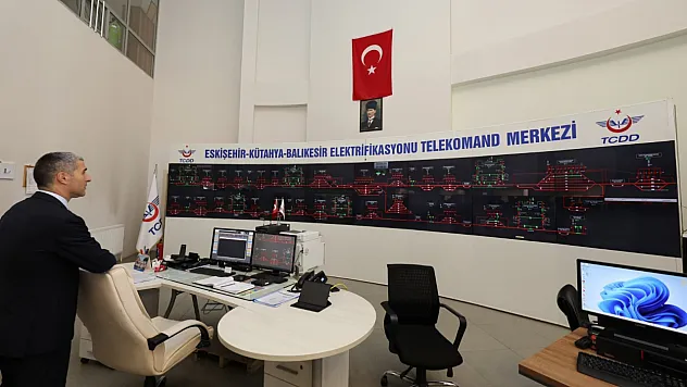 24 Saatlik Yolculuk Buradan Yönetiliyor! Vali Aktaş İnceledi