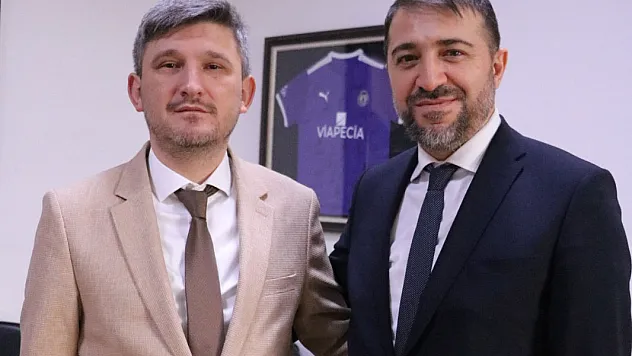 Afyonspor kamu desteği olmadan ilerliyor. Herkes sahip çıkmalı