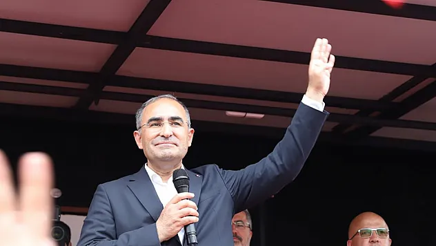 'Afyonkarahisar muhteşem bir zafere daha imza attı'