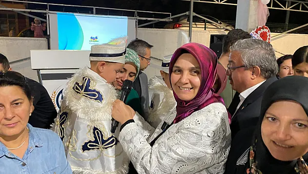 3 Bin Kişi Aynı Yerde Buluştu!
