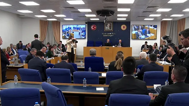 30 Bin TL Seyyanen Zam. Ama Kimlere?