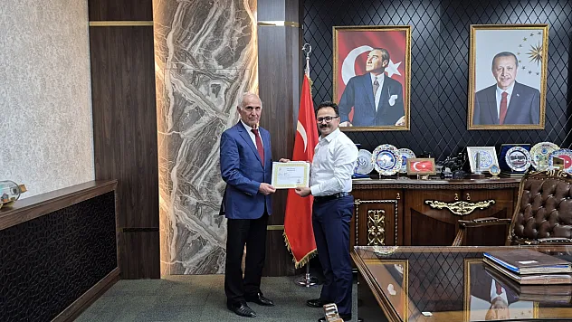 35 Yıldır Hizmet Veren Doktor Veda Etti