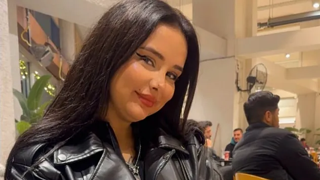 4 Milyon Takipçili Fenomen Hülya Sönmez'in Trafikteki Kavgası Dehşete Düşürdü