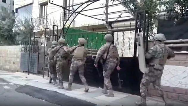 56 İlde DEAŞ Operasyonu: Afyon Dahil 525 Gözaltı