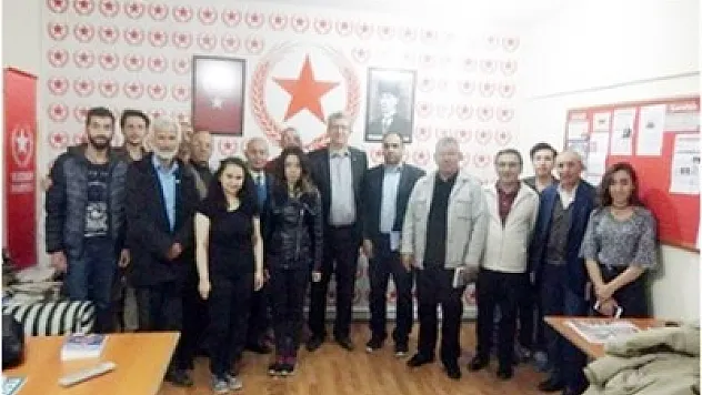 6 Ok birleştirir