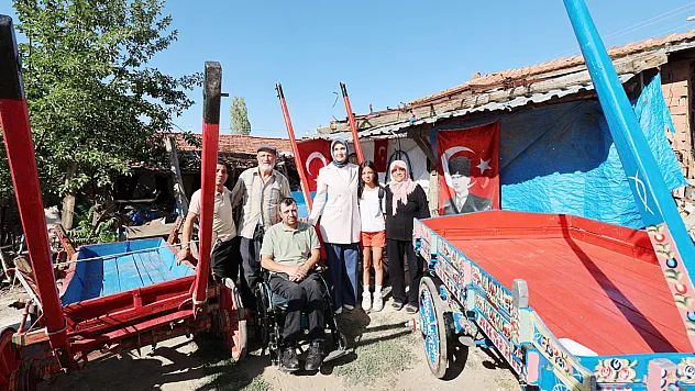 75 Yaşında, Mesleğini Aşkla Yapıyor
