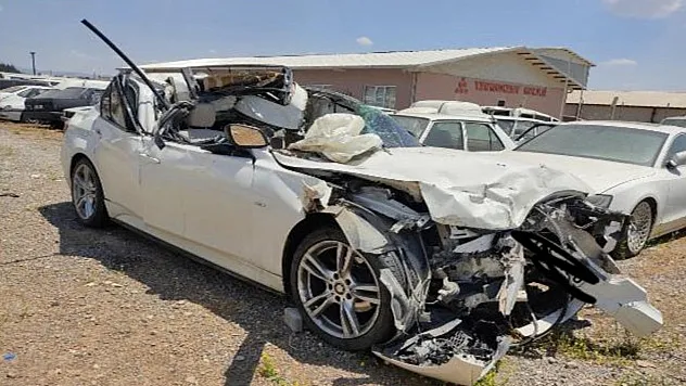 Afyon'da Lüks Araç Operasyonu: Sahte Belgelerle 50 Araç Satılmış!