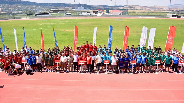 8 Farklı İlden Futbol Takımı Afyon'da