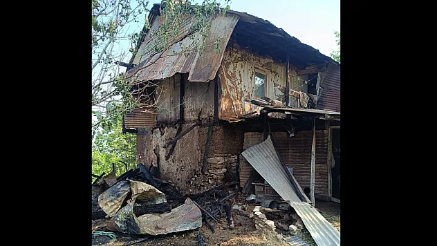 88 Yaşındaki Kadına Sahip Çıkan Olmadı
