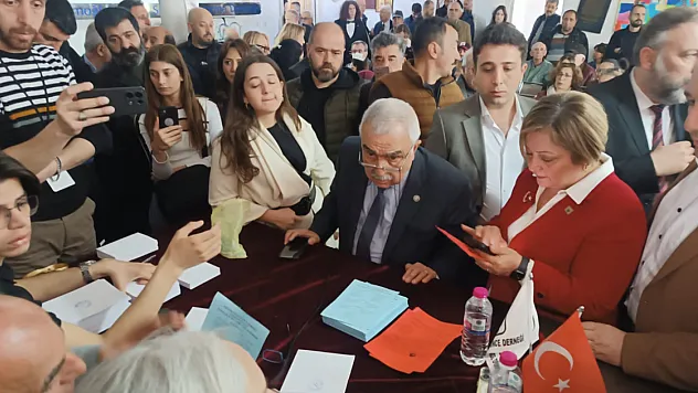ADD'de Oy Kullanma Tartışması