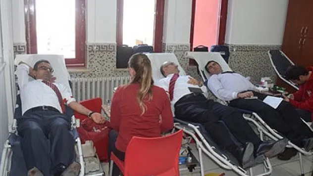 Adliye'de kan bağışı – Kocatepe Gazetesi