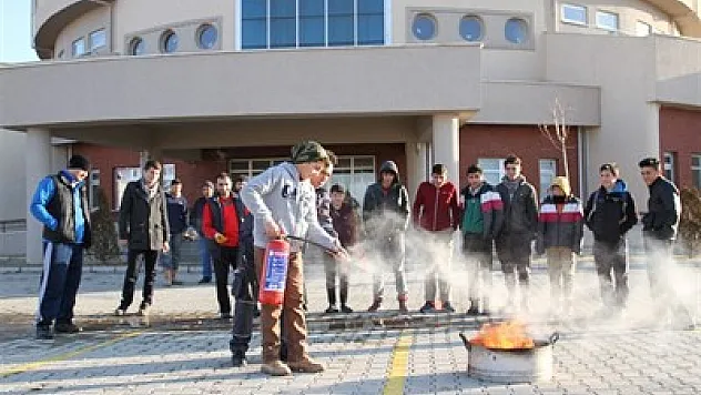 AFAD'dan SEM'e yangın eğitimi – Kocatepe Gazetesi