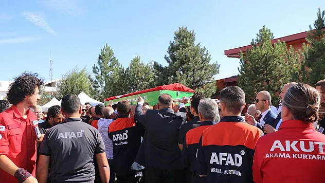 'AFAD'ın arama kurtarma ekipleri kendini ispat etmiş ve dünya çapında olaylara müdahale etmiştir'