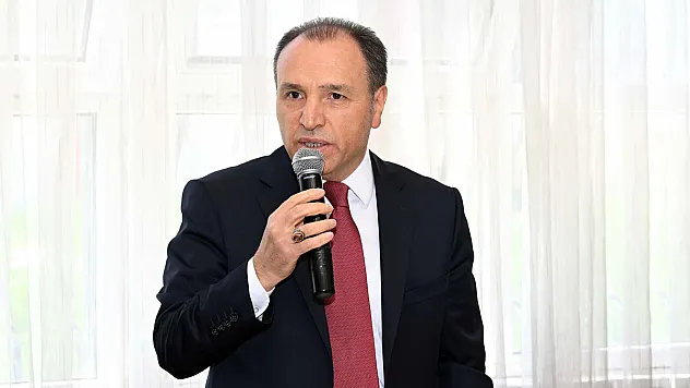 'AFRAY Bir Yılda Tamamlanacak, Kampüse 550 Ağaç Dikilecek'