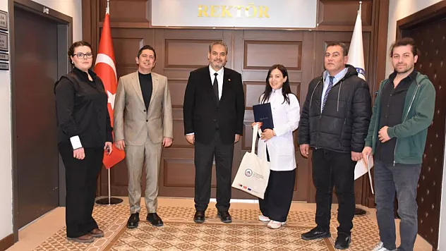 AFSÜ'de Azerbaycanlı Öğrenci Stajını Tamamladı