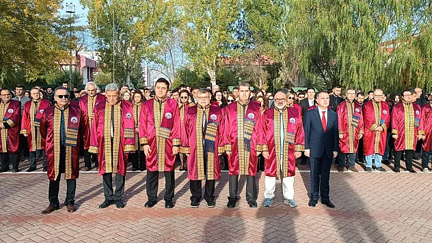 AFSÜ'de Tören Düzenlendi