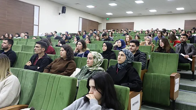 AFSÜ'de Yeni Göreve Başlayanlara Uyum Eğitimi Verildi
