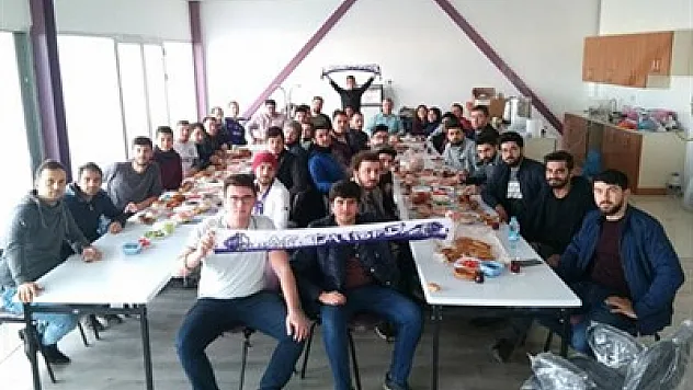AFTADER kahvaltıdan sonra takımı uğruladı