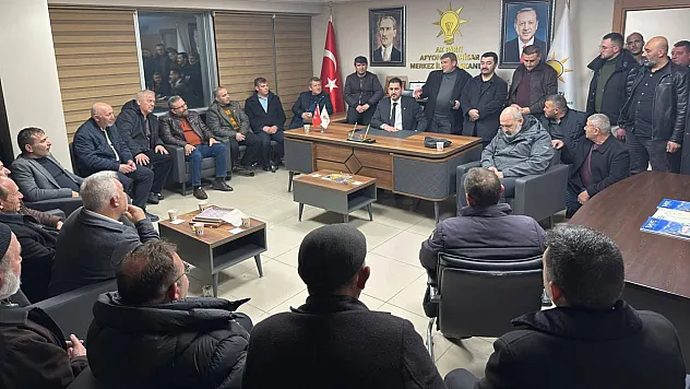 Afyon AK Parti Toplu Ayrılık