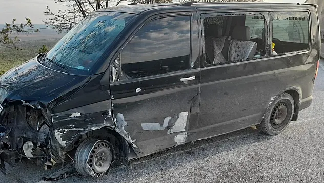 Afyon-Ankara yolunda kaza: 1 ölü, 3 yaralı