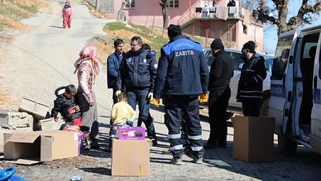 Afyon Belediyesi deprem  bölgelerine desteğe devam ediyor