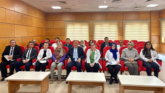 Afyon'da 2025'de 84 Bin 928 Çocuğa Poliklinik Hizmeti Verildi