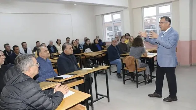 Afyon'da 240 Öğretmeni İlgilendiren Eğitim Başladı! 3 Hafta Sürecek