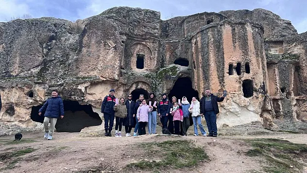 Afyon'da 291 Kişi KADES'i Nasıl Kullanacağını Öğrendi