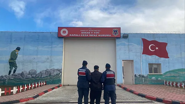 Afyon'da Aranan Şahıs Jandarmadan Kaçamadı