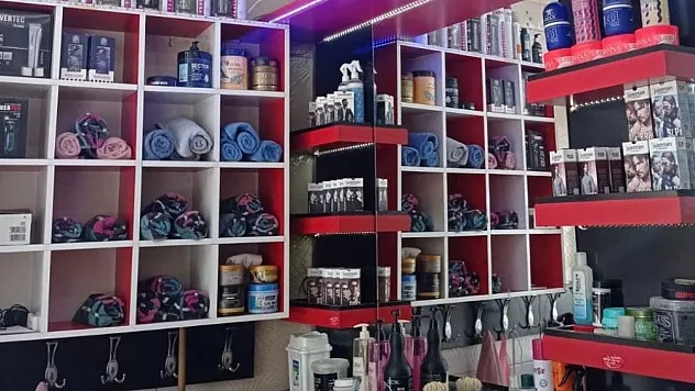 Afyon'da Bayram Öncesi Berberler Açık Mı?