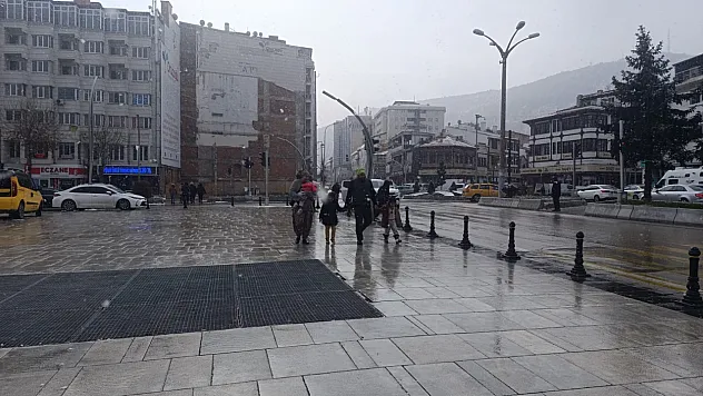 Afyon'da Bu Hafta Yağışlı Geçecek