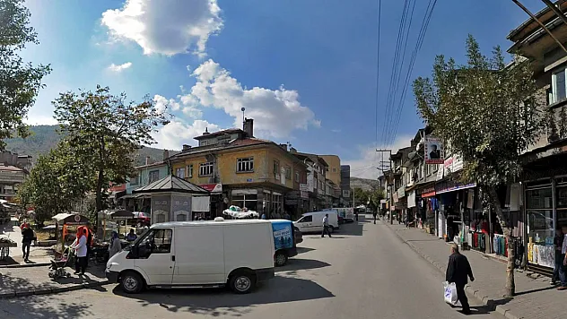 Afyon'da Bugün Bu Caddelere Araç Bırakmayın!