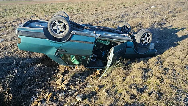 Afyon'da Büyük Kaza! Takla Atan Araçta Şans Eseri Kurtuldu