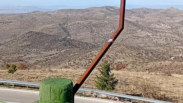 Afyon'da Cumhuriyet Bayramı Öncesi Dikkat Çeken Çağrı: Tabelalar Yok!