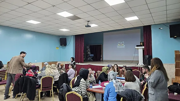 Afyon'da Eğitim Paydaşları Meslek Liseleri İçin Bir Araya Geldi